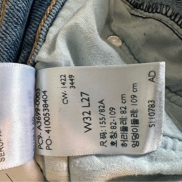 Levi's Silver Tab Mom Jeans Baggy High Rise Ankle Sz 32x27 Wasit 32 Light Wash - Picture 13 of 13